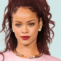Rihanna, celebrity perfume